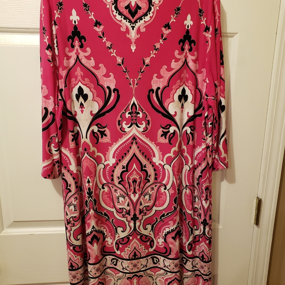 Dresd - Picture 2 of 3
